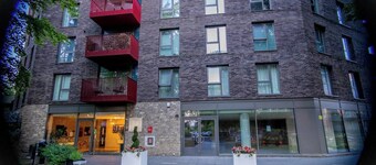 Stylish-central-flat-for-long-&-short stay