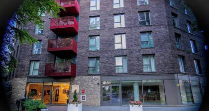 Stylish-central-flat-for-long-&-short stay