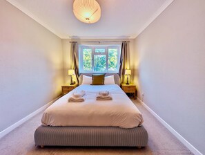 Room - Charming Flat Near London Attractions (Greater London)