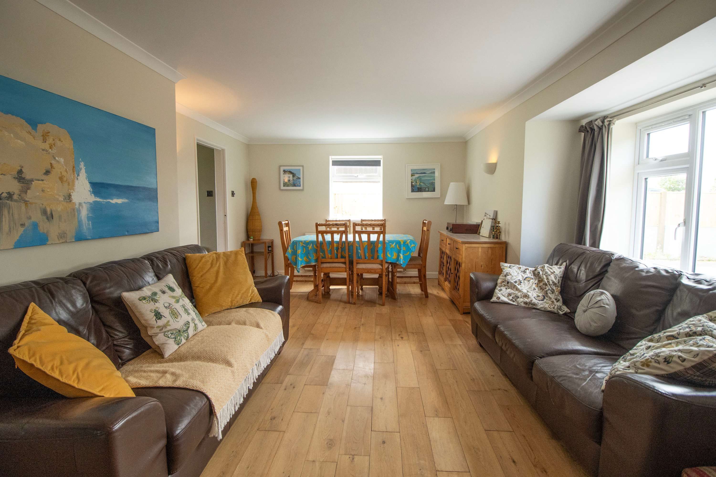 Spacious Home Near Porthtowan Beach - Portreath