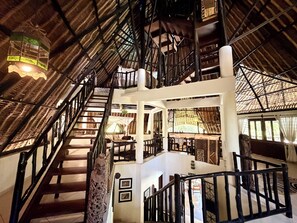 Interior - Villa Kapungu with private Chef, XXL Pool and garden (Kwale County)