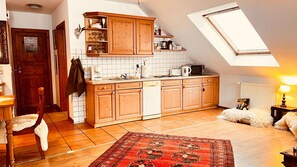 Private kitchen - Apartment 'Svea' with Shared Garden and Wi-Fi (Wagenhoff)