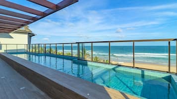 アパートメント | プール