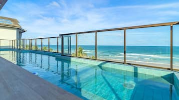 アパートメント | プール