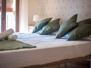 2 chambres, accès Internet, draps fournis