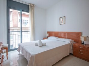 Room - Cozy Apartment in Tarragona Center for a Comfortable Stay (Tarragona)