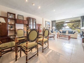 Interior - Exclusive apartment in Salou - Sea view, parking and air conditioning (Salou)