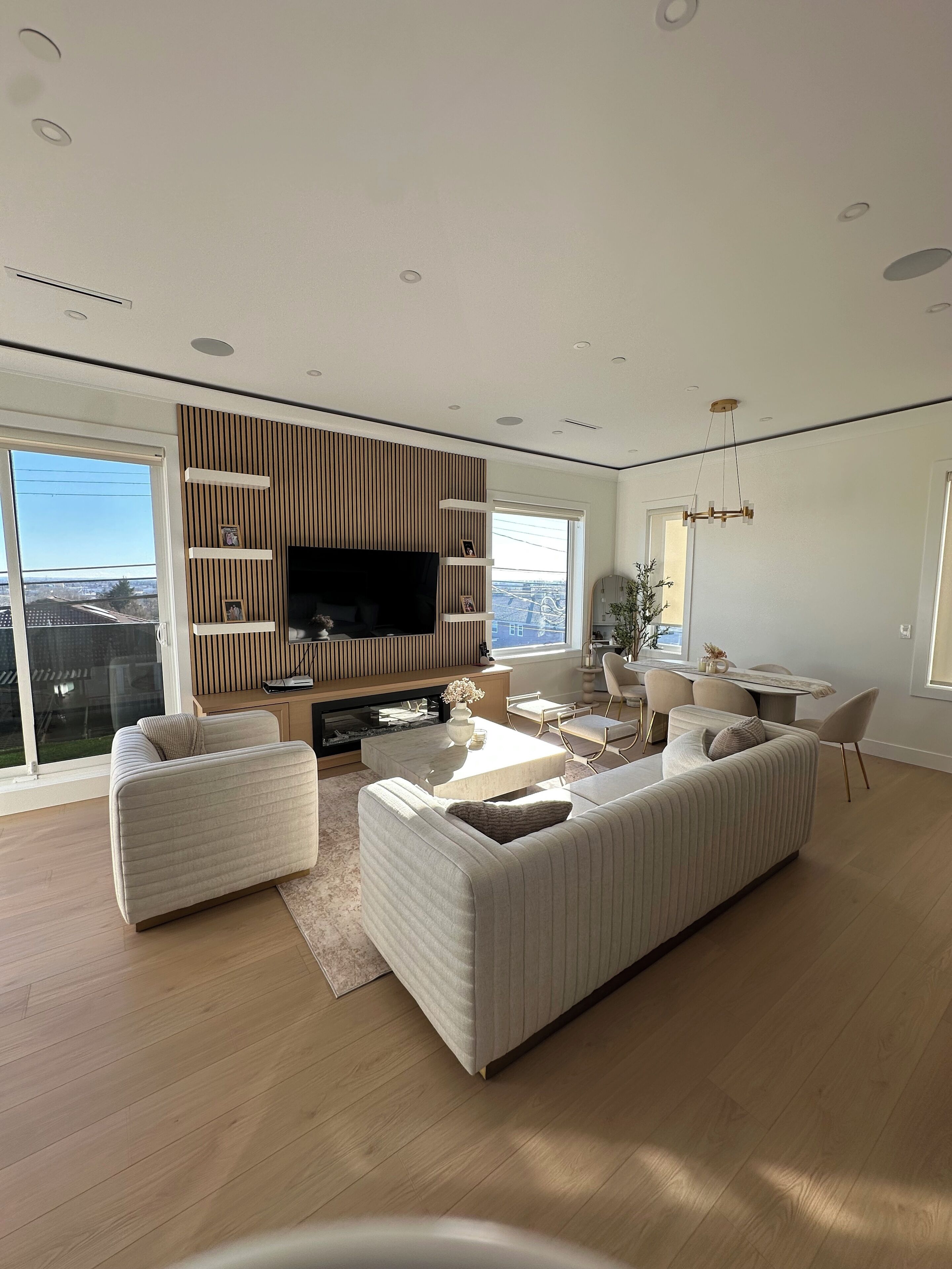 リビング エリア