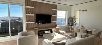 BRAND NEW MODERN 3BR LANEWAY HOUSE