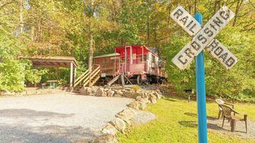 Caboose | Individually decorated, free WiFi