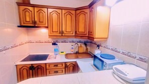 Private kitchen - Nice 1Bed Apartment in Costa del Silencio,in South Coast of Tenerife (Arona)
