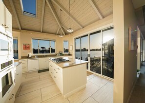 Fridge, microwave, oven, stovetop - Seadrift Lagoon Retreat w/ Hot Tub & Deck (Stinson Beach)