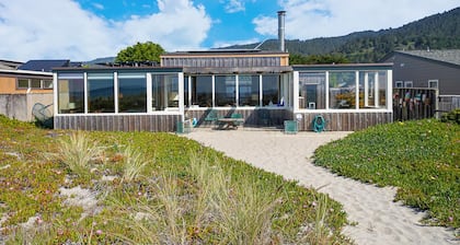 Picturesque Beachfront Home in Seadrift