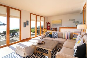 Smart TV, chimenea