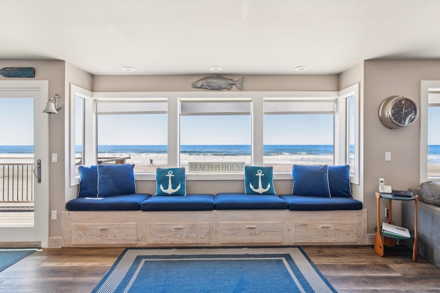 Original Oceanfront Stinson Beach At Its Best - Stinson Beach, CA