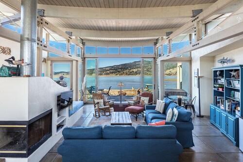 Private Home on Tidal Bolinas Lagoon in Seadrift