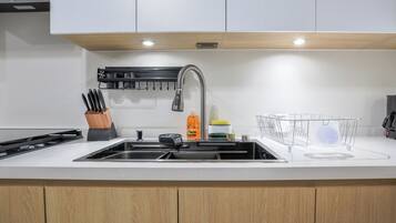 Comfort suite, balkon, uitzicht op stad | Privékeuken