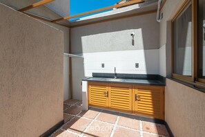 Basic Apartment | Property grounds - Fully Equipped Aparts in Praia do Forte - PBS (Mata de São João)