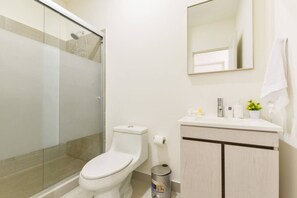 Hair dryer - ¡Cerca de Fundidora! 6 personas, GYM & Wifi 2BR1br (Monterrey)