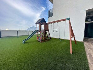 Children’s area - ¡Cerca de Fundidora! 7 huéspedes|King bed 2BR|2br (Monterrey)