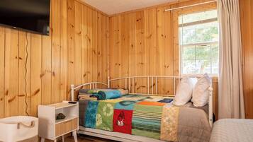 3 Schlafzimmer, Bügeleisen/Bügelbrett, kostenloses WLAN, Bettwäsche