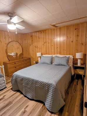 3 Schlafzimmer, Bügeleisen/Bügelbrett, WLAN, Bettwäsche