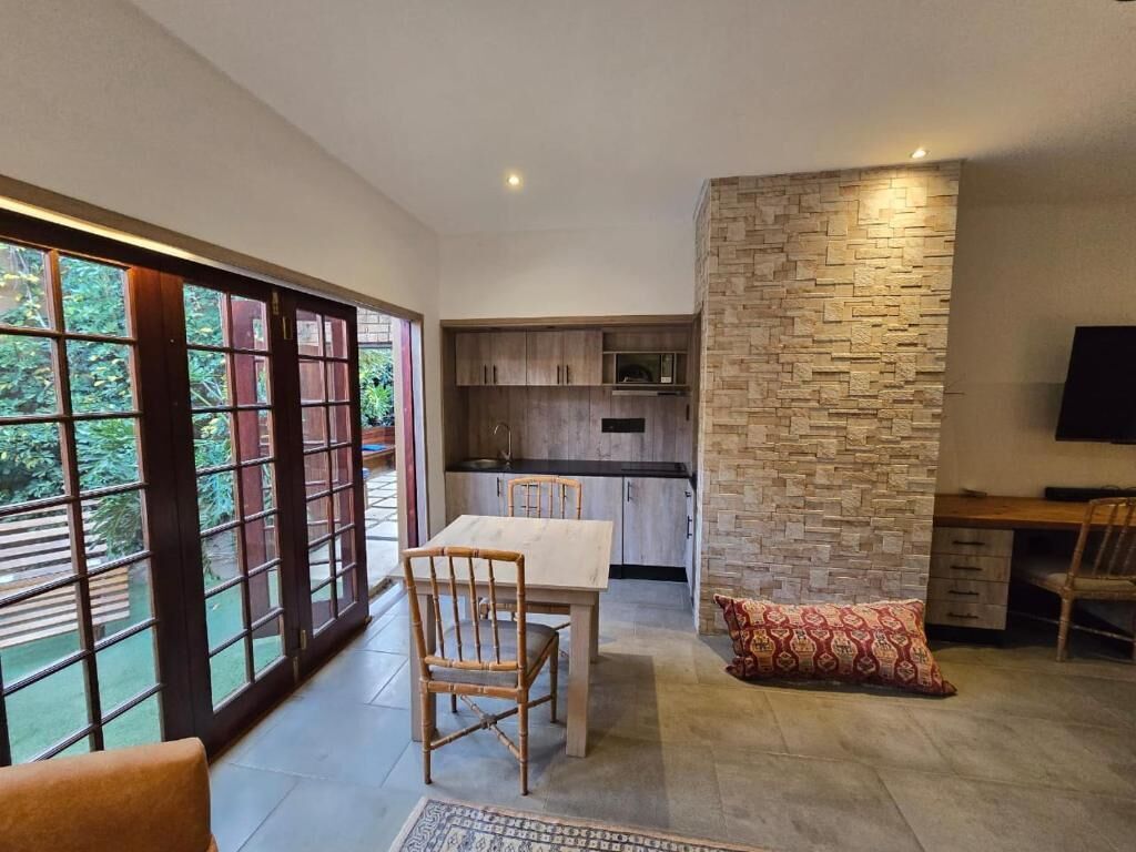 Suite estudio de lujo, 1 cama de matrimonio grande, ducha adaptada, baño privado | Restauración