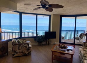 TV - JUNE BEACH Getaway 2/2 End Unit -Panoramic Ocean, River & Coastline Views! (Daytona Beach)
