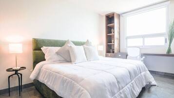 1 bedroom, desk, iron/ironing board, WiFi