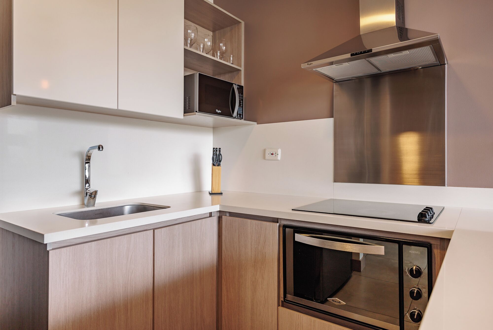 Apartment, Balcony, City View | Private kitchen