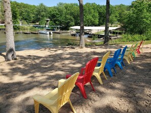 Property grounds - 2 Bedroom - 1 Bath Lakefront (Climax Springs)