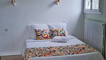 3 habitaciones y ropa de cama