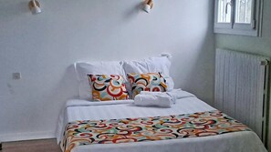 Room - Vrbo Property (Plerneuf)