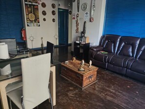 Living area - posada mancora  (Santiago)