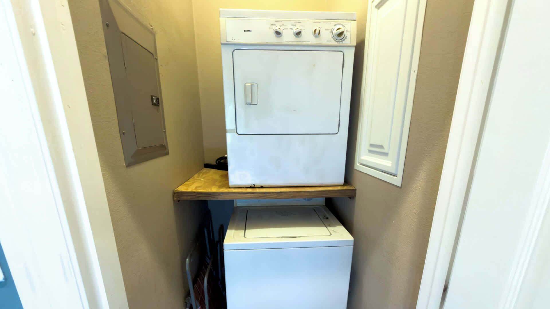 아파트, 침대(여러 개), 발코니, 수영장 전망 (Harbor by the Sea #3) | 세탁 시설/서비스