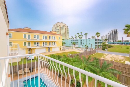 Priced Right Near Beach Well Equipped