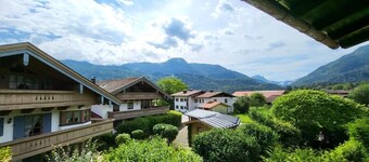 "Retro-Chic Alpenblick" vacation apartment - near the fairytale park, right in the hiking area