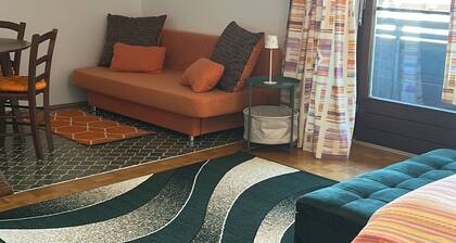 "Retro-Chic Alpenblick" vacation apartment - near the fairytale park, right in the hiking area