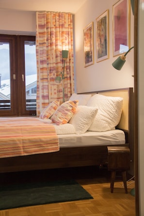 1 Schlafzimmer, Bügeleisen/Bügelbrett, Reisekinderbett, kostenloses WLAN