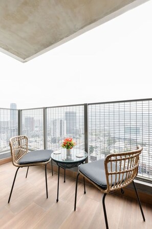 Dining - Zona Purísima y CAS - ¡5 camas, GYM y alberca! (Monterrey)