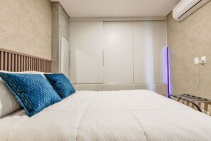 2 bedrooms, desk, iron/ironing board, WiFi - Zona Purísima y CAS - ¡5 camas, GYM y alberca! (Monterrey)