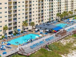 A heated pool - NEW Lux 3BR | Beachfront + Lagoon Views (Panama City Beach)