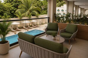 Suite superior, balcó, vistes al mar | Terrassa o pati