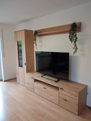 Interior - Apartment Eva with balcony right on the edge of the forest (Woringen)