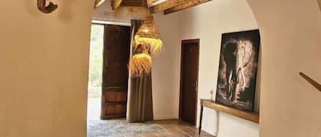 Appartement Deluxe, patio, vue montagne | Intérieur