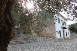 Appartamento Deluxe, patio, vista montagna | Parco della struttura