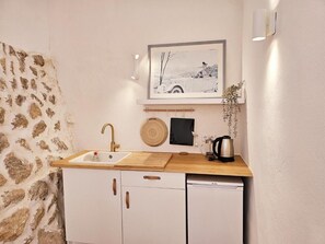 Deluxe-Studio, Terrasse, Gartenblick | Innenbereich