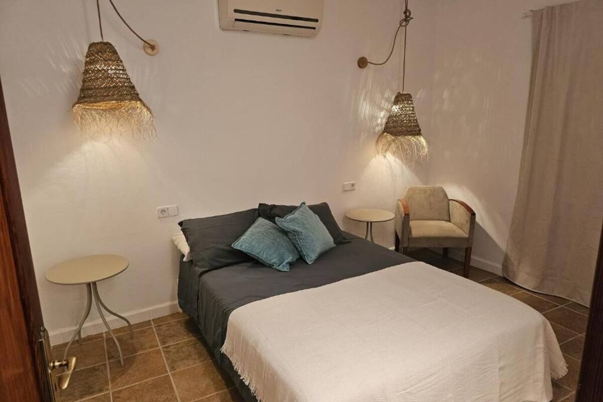 디럭스 아파트, 파티오, 산 전망