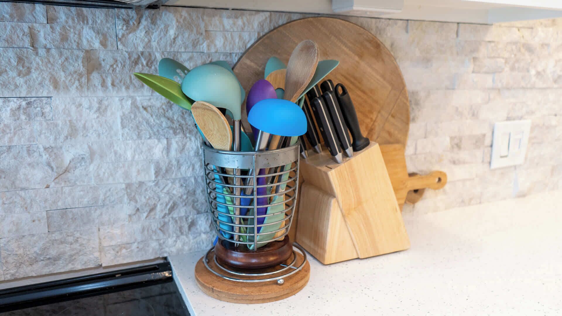 Condo, Multiple Beds, Kitchen, Ocean View (Penthouse Inverness) | Interior