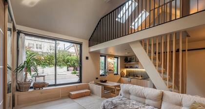 Beautiful coastal chalet- next to harbour